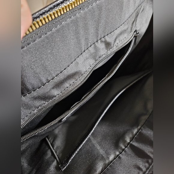 NWT Nine West Black Tote Bag with Structured Design - Picture 9 of 13